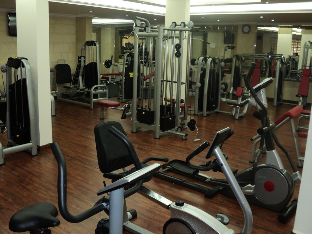 Platinum Hotel Tyre Luaran gambar