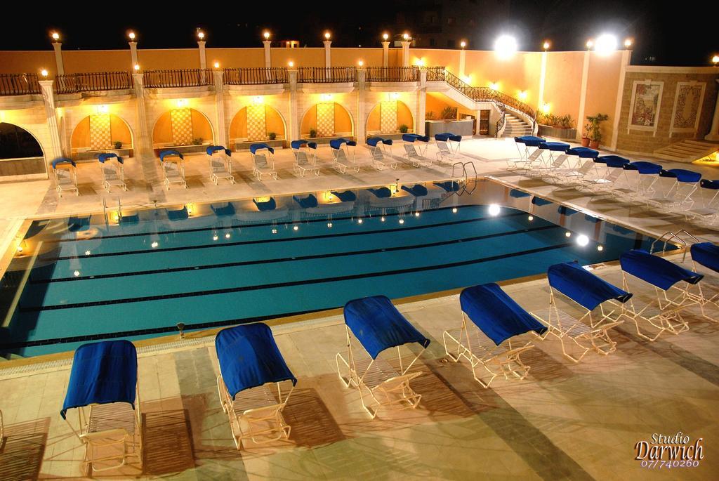 Platinum Hotel Tyre Luaran gambar