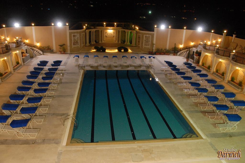 Platinum Hotel Tyre Luaran gambar