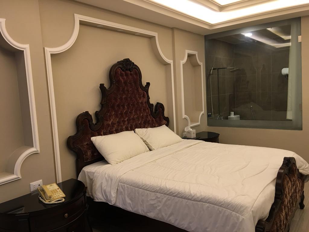 Platinum Hotel Tyre Luaran gambar
