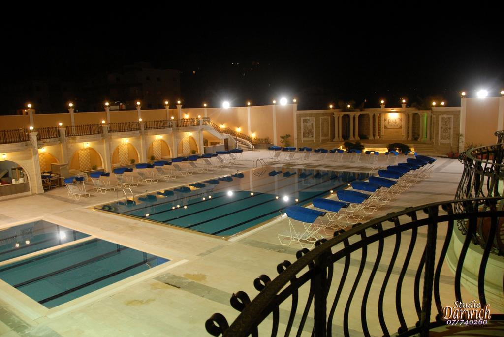 Platinum Hotel Tyre Luaran gambar